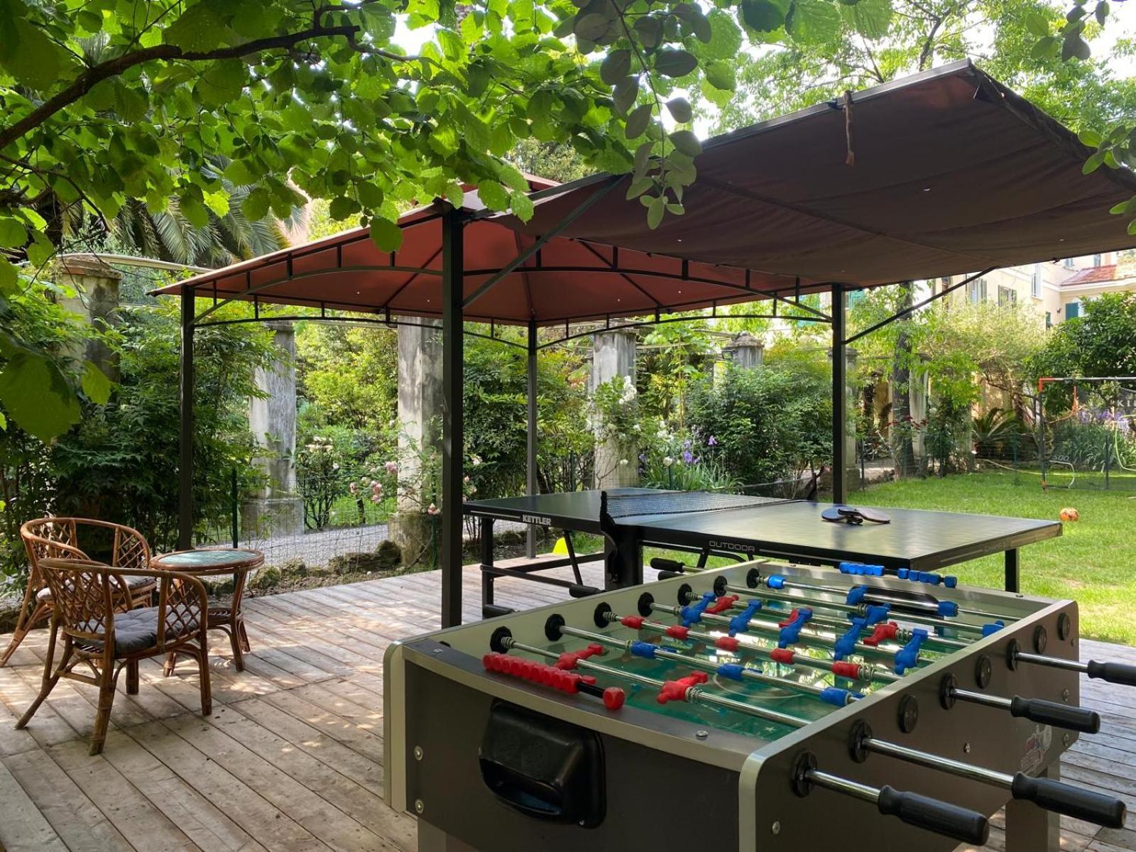 Villa Angelina Casa Limone فاليكروسيا المظهر الخارجي الصورة